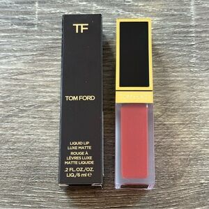 Tom Ford Luxe Matte Liquid Lipstick 6ml - 133 Scarlet Stiletto